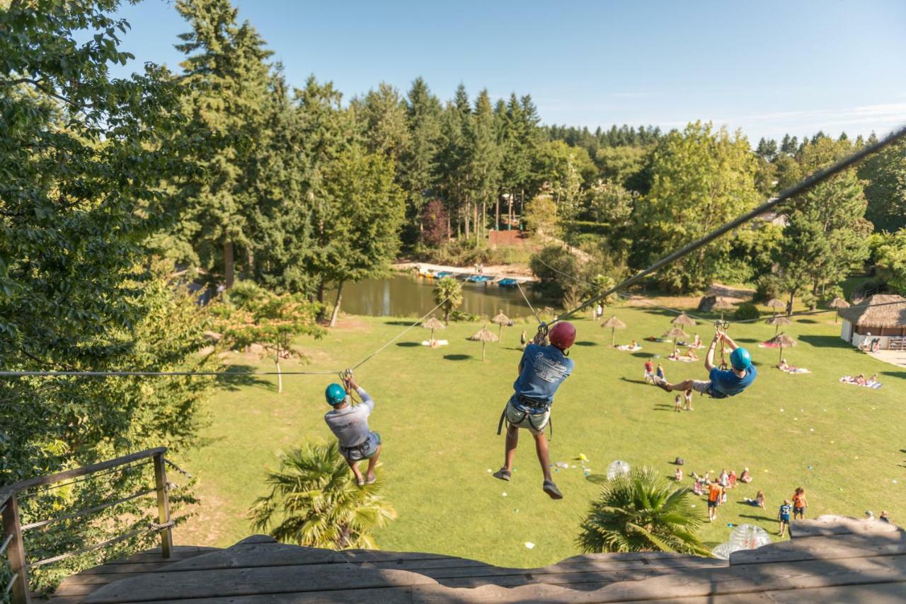 Insolite Dans Les Arbres Les Ormes, Epiniac Bed & Breakfast Dış mekan fotoğraf